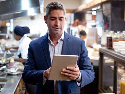 Skilled restaurantteam in the Gulf region