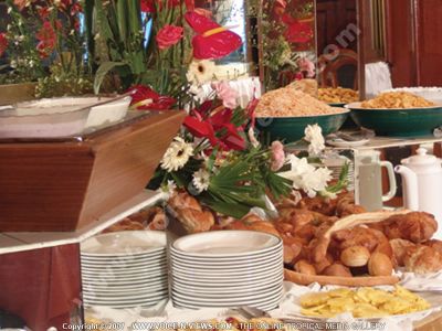 2 star hotel gold crest hotel buffet
