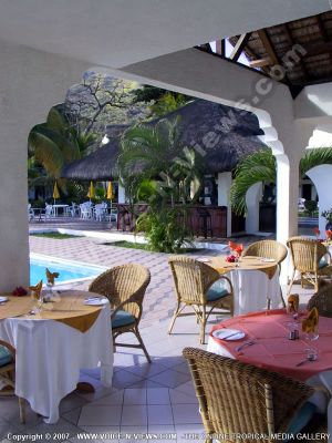 2 star hotel island sport hotel restaurant
