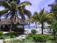 2_star_hotel_island_sport_hotel_garden.jpg