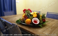 Filename=2_star_hotel_klondike_hotel_room_fruit_display.jpg
Filesize=93KiB
Dimensions=800x506
Date added=May 21, 2007 2_star_hotel_klondike_hotel_room_fruit_display.jpg