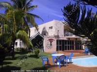 2_star_hotel_le_manisa_hotel_pool.jpg