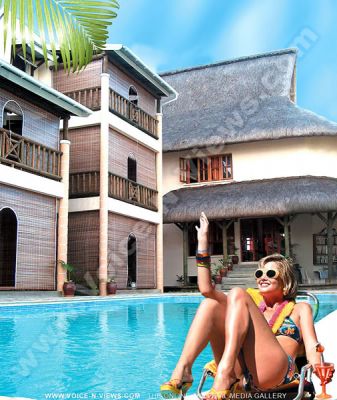 3 star hotel le palmiste hotel relaxing swimming pool
Enjoy a day in the sun relaxing by Le Palmiste Resort & Spa swimming pool and sipping on refreshing cocktails.
Keywords: swimming pool, cocktails, relxax, enjoy,