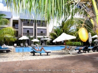 Filename=2_star_hotel_le_palmiste_hotel_mauritius_guest_reading_in_sunbed.jpg
Filesize=220KiB
Dimensions=800x600
Date added=Mar 25, 2009 2_star_hotel_le_palmiste_hotel_mauritius_guest_reading_in_sunbed.jpg
