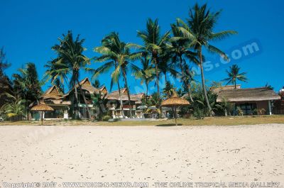 2 star hotel le sakoa hotel beach
