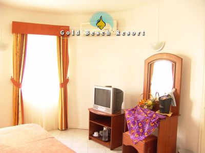 3 star hotel gold beach hotel room
