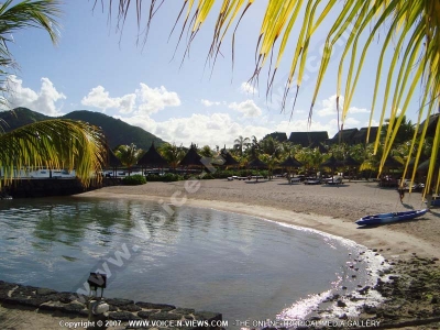 laguna beach hotel and spa mauritius east coast seaside
