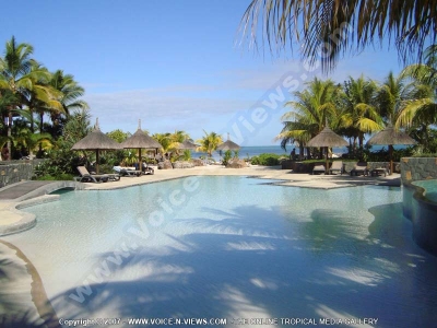 laguna beach hotel and spa mauritius grand river south east swimming pool view
