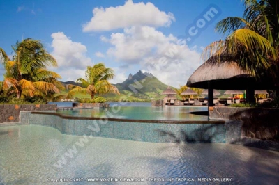 laguna beach hotel and spa mauritius swimming pool and mountain view
