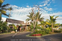 Filename=laguna_beach_hotel_and_spa_mauritius_entrance.jpg
Filesize=84KiB
Dimensions=700x466
Date added=Jun 24, 2011 laguna_beach_hotel_and_spa_mauritius_entrance.jpg