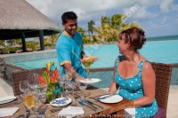 Filename=laguna_beach_hotel_and_spa_mauritius_friendly_waiter_at_the_restaurant.jpg
Filesize=87KiB
Dimensions=700x466
Date added=Jun 24, 2011 laguna_beach_hotel_and_spa_mauritius_friendly_waiter_at_the_restaurant.jpg