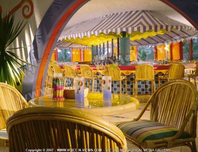 3 star hotel long beach resort bar
