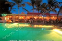 3_star_hotel_villa_caroline_hotel_swimming_pool_at_night.jpg