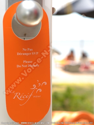 le recif hotel mauritius do not disturb
