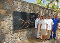 Filename=le_recif_hotel_mauritius_staff_in_front_of_the_hotel.jpg
Filesize=194KiB
Dimensions=800x576
Date added=Feb 05, 2009 le_recif_hotel_mauritius_staff_in_front_of_the_hotel.jpg