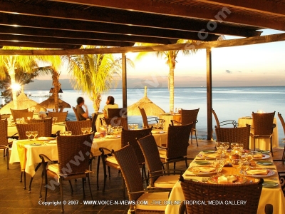 le meridien restaurant la faya in the sunset
