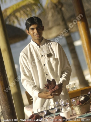 le meridien waiter at shells mauritius
