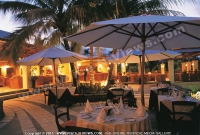 Filename=4_star_hotel_paradise_cove_hotel_restaurant.jpg
Filesize=129KiB
Dimensions=800x540
Date added=May 30, 2007 4_star_hotel_paradise_cove_hotel_restaurant.jpg