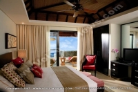 Filename=anahita_resort_mauritius_master_bedroom_watermark_view.jpg
Filesize=77KiB
Dimensions=600x400
Date added=Jan 15, 2009 anahita_resort_mauritius_master_bedroom_watermark_view.jpg