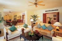 5_star_hotel_hilton_hotel_suite.jpg
