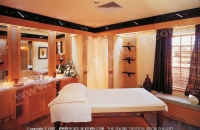 Filename=5_star_hotel_hilton_hotel_treatment_room.jpg
Filesize=98KiB
Dimensions=800x521
Date added=May 30, 2007 5_star_hotel_hilton_hotel_treatment_room.jpg