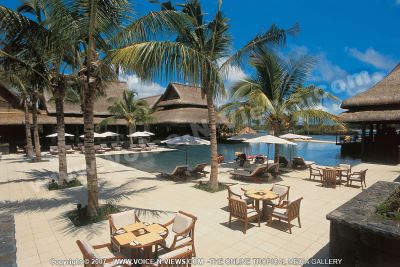 5 star hotel constance le prince maurice pool view
