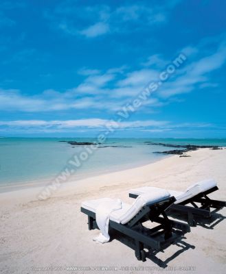5 star hotel  le touessrok resort ilot mangenie beach
