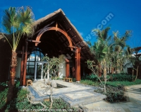 Filename=5_star_hotel_le_touessrok_hotel_givenchy_spa_entrance.jpg
Filesize=169KiB
Dimensions=800x634
Date added=Jun 11, 2007 5_star_hotel_le_touessrok_hotel_givenchy_spa_entrance.jpg