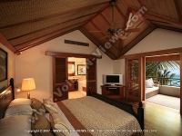Filename=les_pavillons_hotel_mauritius_deluxe_room.jpg
Filesize=175KiB
Dimensions=800x600
Date added=Dec 31, 2008 les_pavillons_hotel_mauritius_deluxe_room.jpg