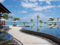 Filename=les_pavillons_hotel_mauritius_sea_view_from_the_reception.jpg
Filesize=148KiB
Dimensions=800x600
Date added=Dec 31, 2008 les_pavillons_hotel_mauritius_sea_view_from_the_reception.jpg