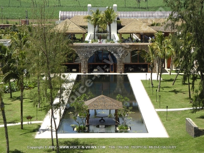movenpick resort and spa mauritius aerial view
