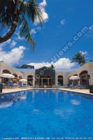 Filename=5_star_hotel_one_and_only_le_saint_geran_hotel_pool.jpg
Filesize=119KiB
Dimensions=600x899
Date added=May 31, 2007 5_star_hotel_one_and_only_le_saint_geran_hotel_pool.jpg