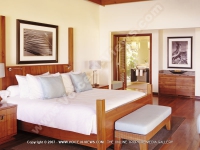 Filename=5_star_hotel_shanti_maurice_presidential_villa_bedroom.jpg
Filesize=113KiB
Dimensions=800x600
Date added=Aug 04, 2010 5_star_hotel_shanti_maurice_presidential_villa_bedroom.jpg