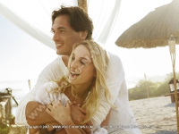 Filename=5_star_hotel_shanti_maurice_shack_Bed_Couple_Hug.jpg
Filesize=95KiB
Dimensions=800x600
Date added=Aug 04, 2010 5_star_hotel_shanti_maurice_shack_Bed_Couple_Hug.jpg
