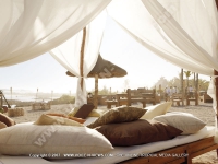 Filename=5_star_hotel_shanti_maurice_shack_bed_setting.jpg
Filesize=112KiB
Dimensions=800x600
Date added=Aug 04, 2010 5_star_hotel_shanti_maurice_shack_bed_setting.jpg
