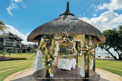 the grand mauritian a luxury collection resort and spa mauritius wedding kiosk
