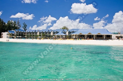 pearle beach resort & spa mauritius general view from the sea
