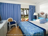 Filename=le_tropical_hotel_mauritius_standard_room.jpg
Filesize=152KiB
Dimensions=800x600
Date added=Aug 26, 2008 le_tropical_hotel_mauritius_standard_room.jpg