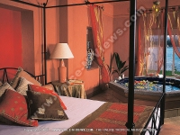 Filename=ile_des_deux_cocos_villa_mauritius_bedroom_with_jaccuzi.jpg
Filesize=220KiB
Dimensions=800x600
Date added=Jan 29, 2009 ile_des_deux_cocos_villa_mauritius_bedroom_with_jaccuzi.jpg