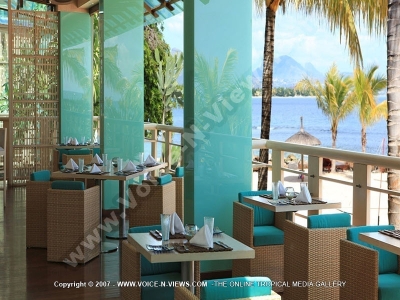 view of the outdoor restaurant of the intercontinental resort

