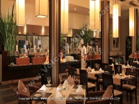Filename=view_of_the_restaurant_of_intercontinental_resort_balaclava_mauritius.jpg
Filesize=152KiB
Dimensions=800x600
Date added=Sep 20, 2010 view_of_the_restaurant_of_intercontinental_resort_balaclava_mauritius.jpg