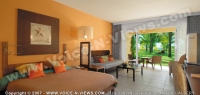 Filename=le_victoria_hotel_mauritius_standard_room.jpg
Filesize=78KiB
Dimensions=756x362
Date added=Sep 23, 2008 le_victoria_hotel_mauritius_standard_room.jpg