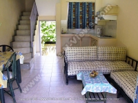 Filename=apartment_escale_vacances_mauritius_living_room_dining_room_and_kitchen_view.jpg
Filesize=113KiB
Dimensions=800x600
Date added=Feb 27, 2008 apartment_escale_vacances_mauritius_living_room_dining_room_and_kitchen_view.jpg