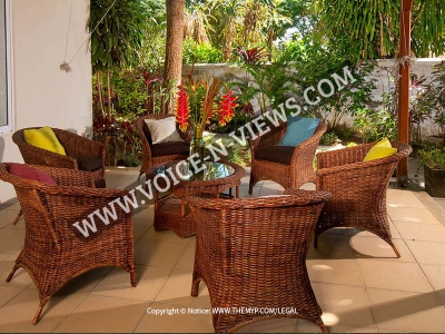 Three bedroom apartments Mauritius interior sitting area
Garden Retreat - Three bedroom apartments view of common area with couch and chairs.
Keywords: Garden Retreat Apartment, Apartments Mauritius, Pereybere Apartments Mauritius