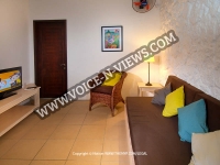 Filename=tv-room-hibiscus-apartment-garden-retreat-mauritius.jpg
Filesize=79KiB
Dimensions=800x600
Date added=Nov 21, 2017 tv-room-hibiscus-apartment-garden-retreat-mauritius.jpg
