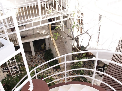les bougainvillers apartments mauritius general view from the stairs
