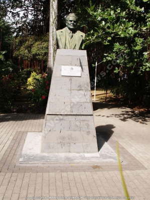 reputed writer raoul rivet mauritius
