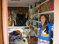 Filename=chamarel_craft_shop_birgitta.jpg
Filesize=154KiB
Dimensions=800x600
Date added=Jul 24, 2008 chamarel_craft_shop_birgitta.jpg