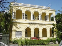 Filename=port_louis_museum_mauritius_front_view.jpg
Filesize=168KiB
Dimensions=800x600
Date added=Jun 19, 2008 port_louis_museum_mauritius_front_view.jpg