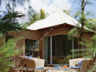superior guesthouse rivi?ɬre des anguilles mauritius ref 160 side view
The bungalows offer a refined yet rustic environment and all the amenities for your tropical experience. Outside are chairs for the guests to relax and enjoy the nature around them.
Keywords: superior guesthouse rivi?ɬre des anguilles mauritius ref 160, rustic, chairs, nature